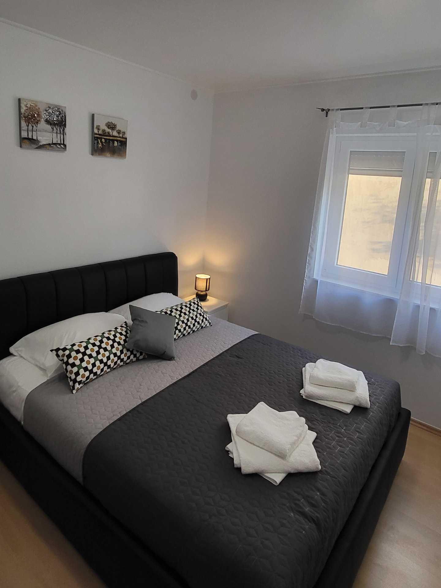 Luxurious bedroom